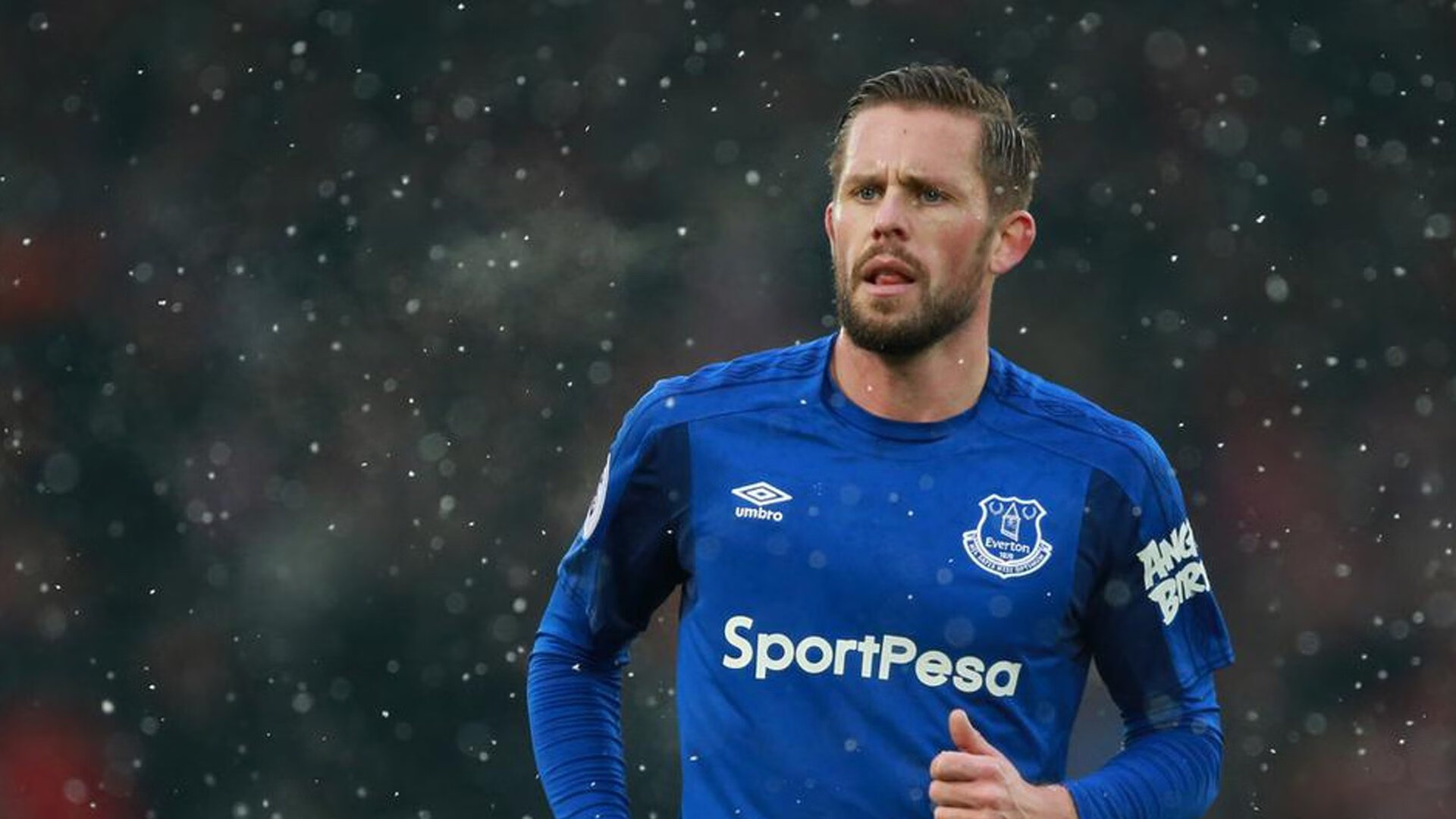 归化球员助力国足崛起 多元化阵容开启新时代