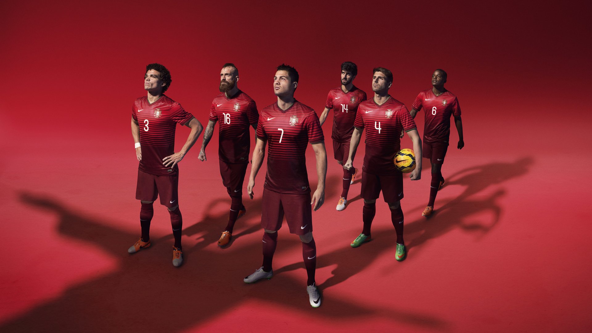 天才新星上演帽子戏法，助球队豪取三连胜