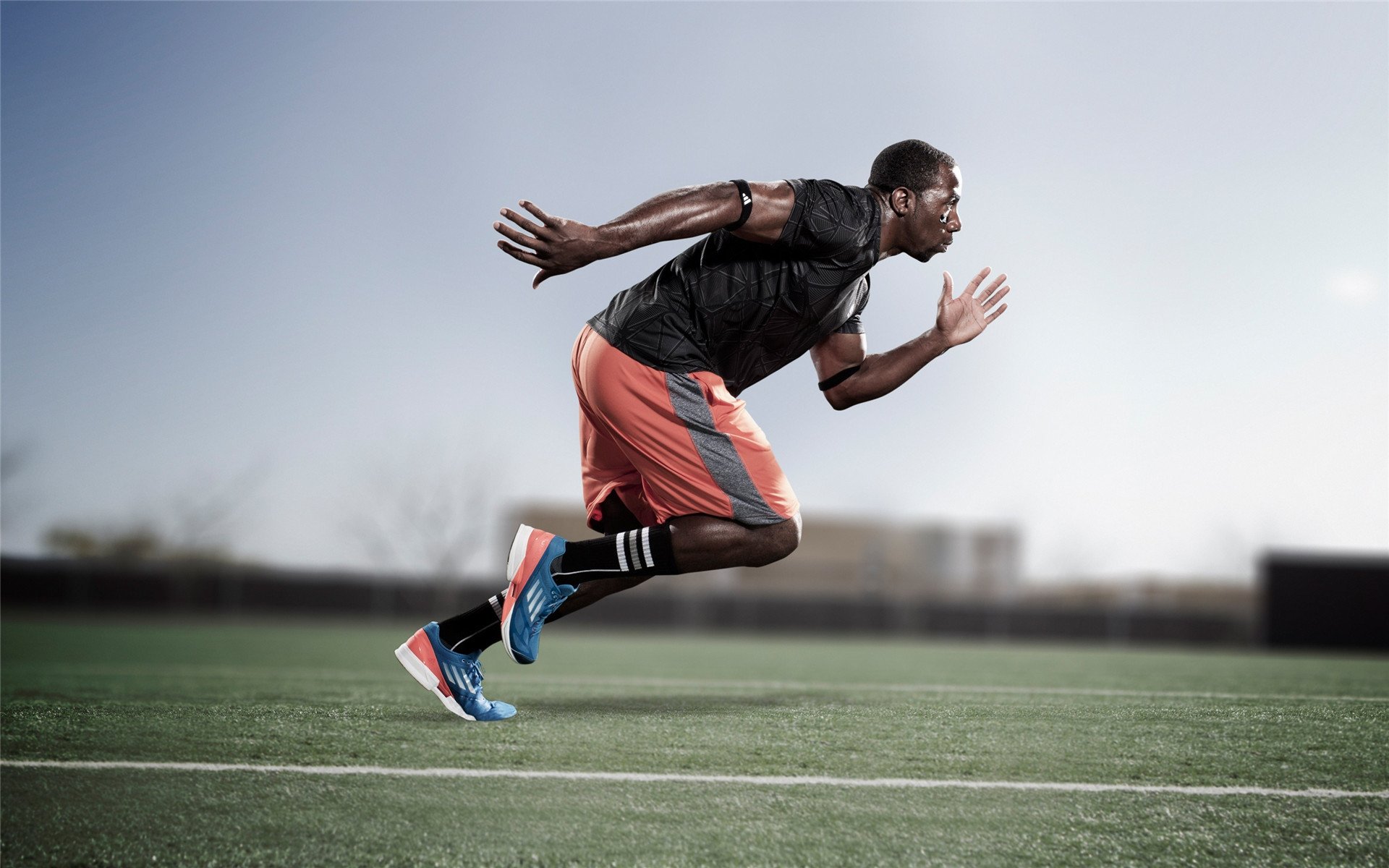 库里再创三分传奇 勇士主场力克劲敌