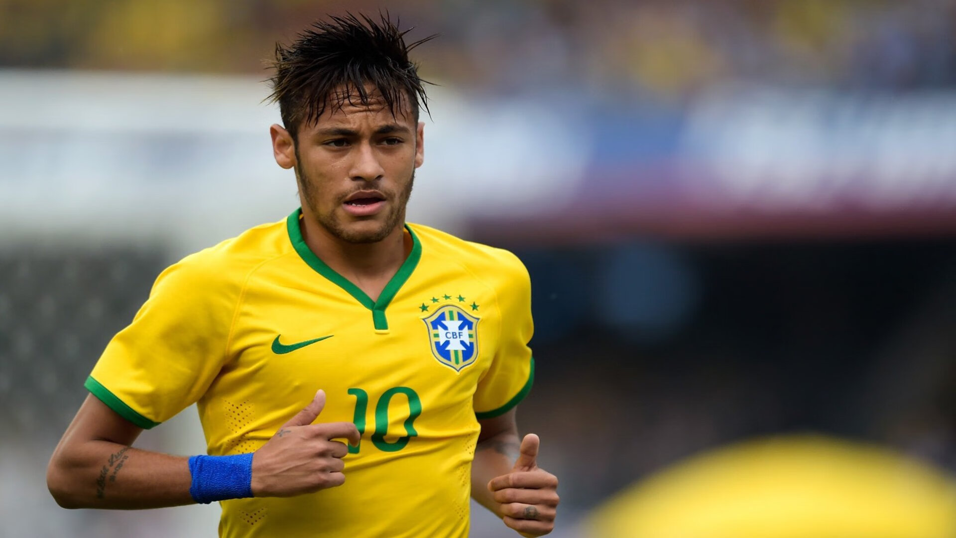 体育科技赋能未来，智能装备与数据分析重塑竞技新格局